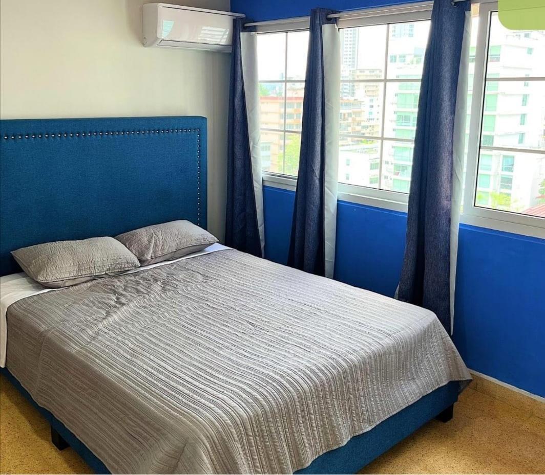 Blu Hostal